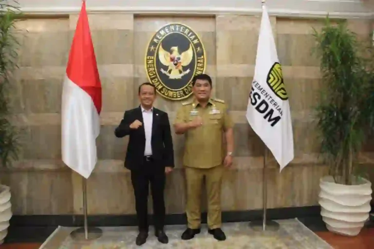 pacu-pertumbuhan-ekonomi-rakyat,-gubernur-yulius-bergerak-cepat-dorong-legalitas-tambang-rakyat-di-sulawesi-utara (1)